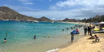 Turismo en Los Cabos mantiene niveles altos de ocupación durante el verano