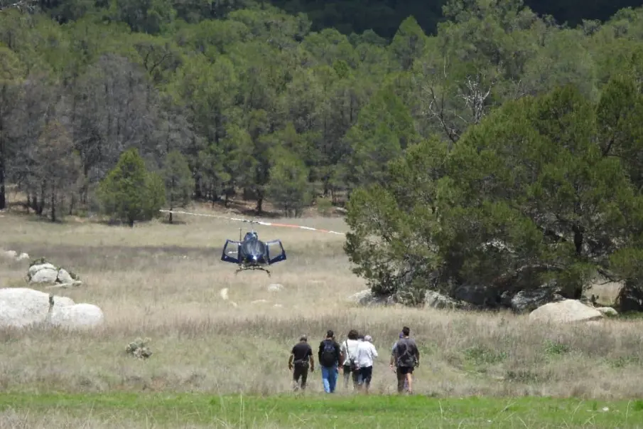 Helicóptero y trazado de terrenos en la Sierra de la Laguna levantan sospechas