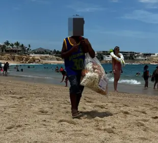 Comercio informal y explotación infantil en Los Cabos