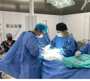 La Clínica ISSSTE de Cabo San Lucas estrenó quirófano, beneficiando a más de 40 mil derechohabientes con servicios médicos más oportunos y de calidad.