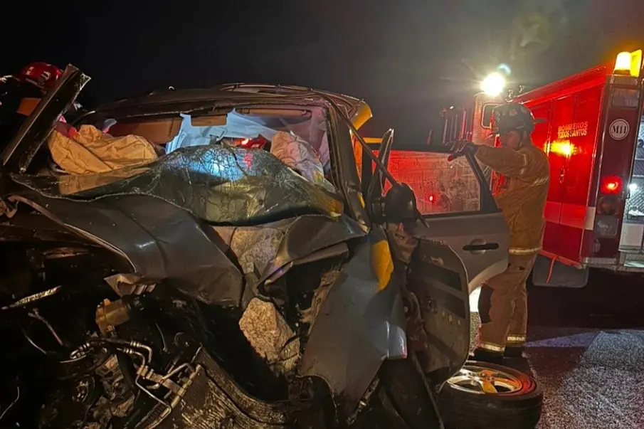 Accidente vial en carretera Pescadero-Cabo San Lucas