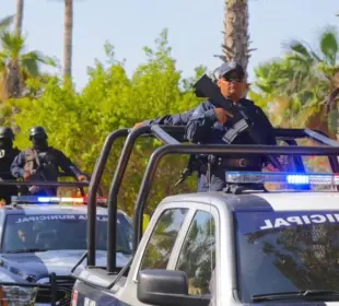 Capacitan en inglés a policías y personal operativo para atender a turistas en Los Cabos