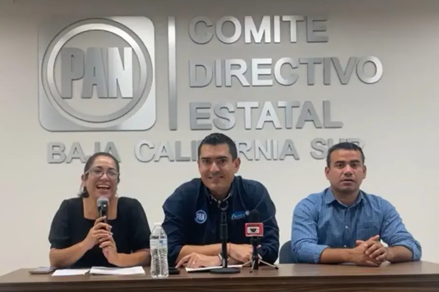 PAN acusa despilfarro en la Puerta de La Paz y advierte a la presidenta sobre la realidad en BCS