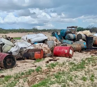 Ecocidio en Las Pocitas: residuos tóxicos contaminan tierras, agua y ahora son incinerados a cielo abierto