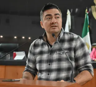 Exhortan a actualizar reglamentos de construcción en los cinco municipios de BCS