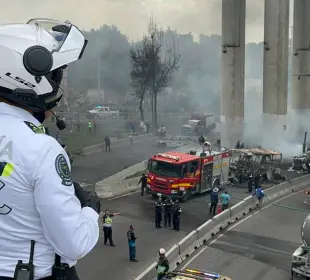 CDMX: pipa que explotó no habría presentado pólizas de seguro