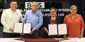 UABCS y SEDIF BCS impulsan democracia familiar y prevención de violencia