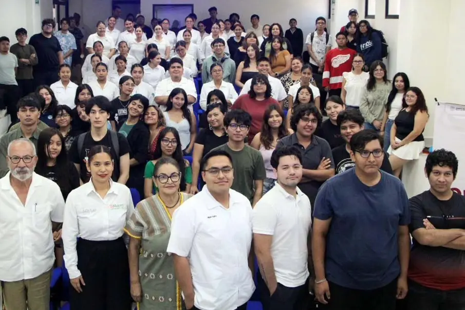 UABCS, SEDIF e ISMujeres debaten sobre violencia de género