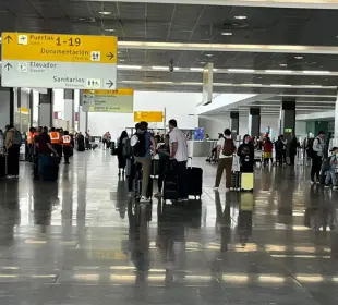 Turismo en Los Cabos seguirá estable pese a restricciones en vuelos del AIFA y AICM