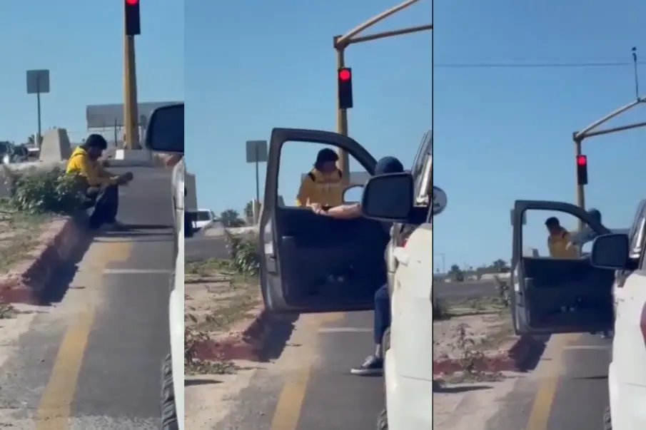 Agresivo sujeto lanza piedras a mujer en semáforo; ciudadano interviene para defenderla