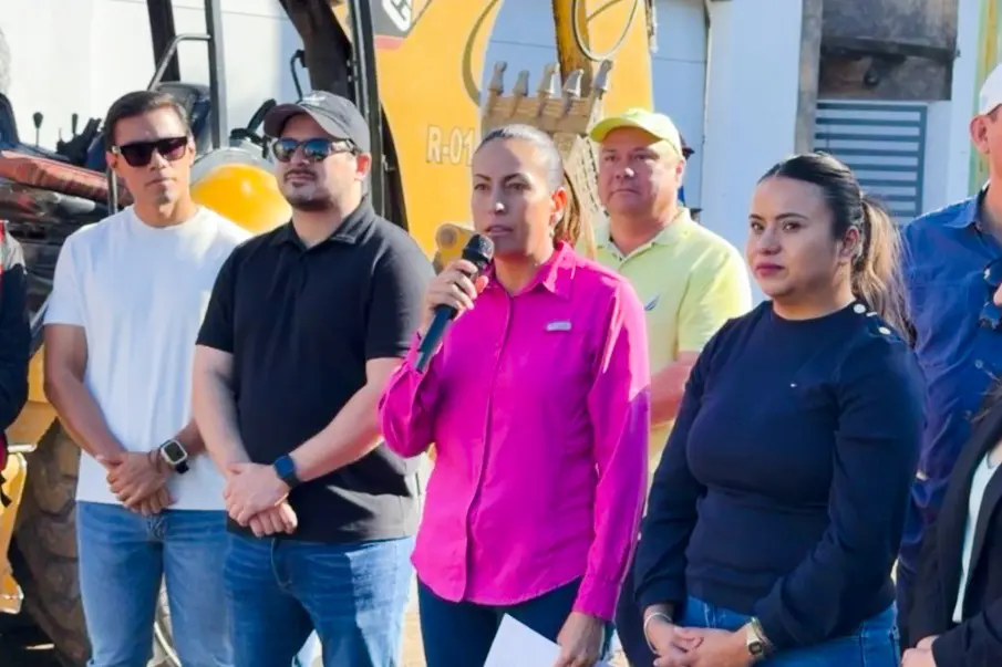 La Paz arranca reencarpetado emergente en Villas del Encanto con inversión histórica y respaldo vecinal