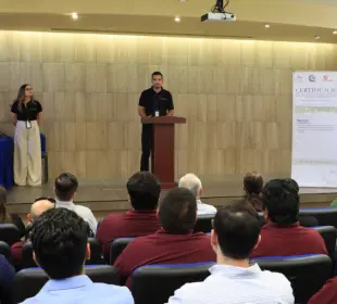 UABCS capacita a líderes anticorrupción