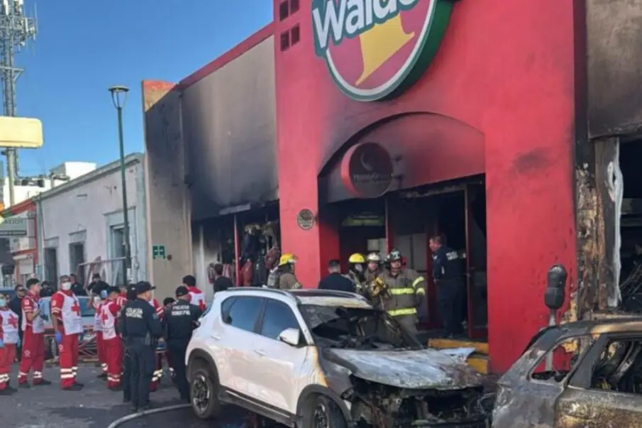 Incendio tienda Waldos