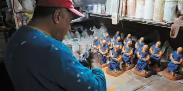 Ola china hunde ventas navideñas de artesanos mexicanos