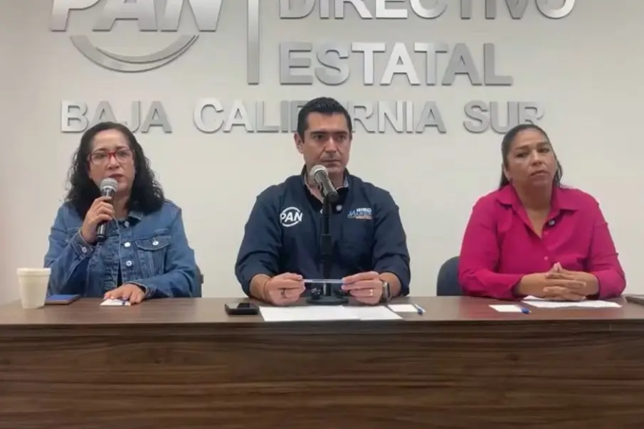 Rigoberto Mares acusa “golpe fiscal” y uso electoral de recursos en Baja California Sur