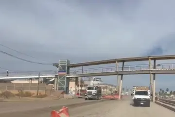 Puente Peatonal Fonatur