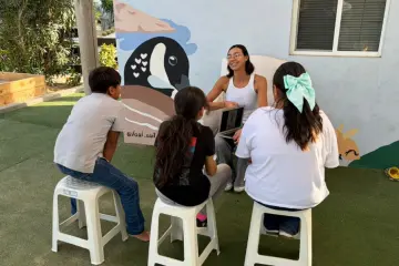 Clase de ingles La Playa Centro Comunitario