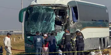 Choque Libramiento Bicentenario