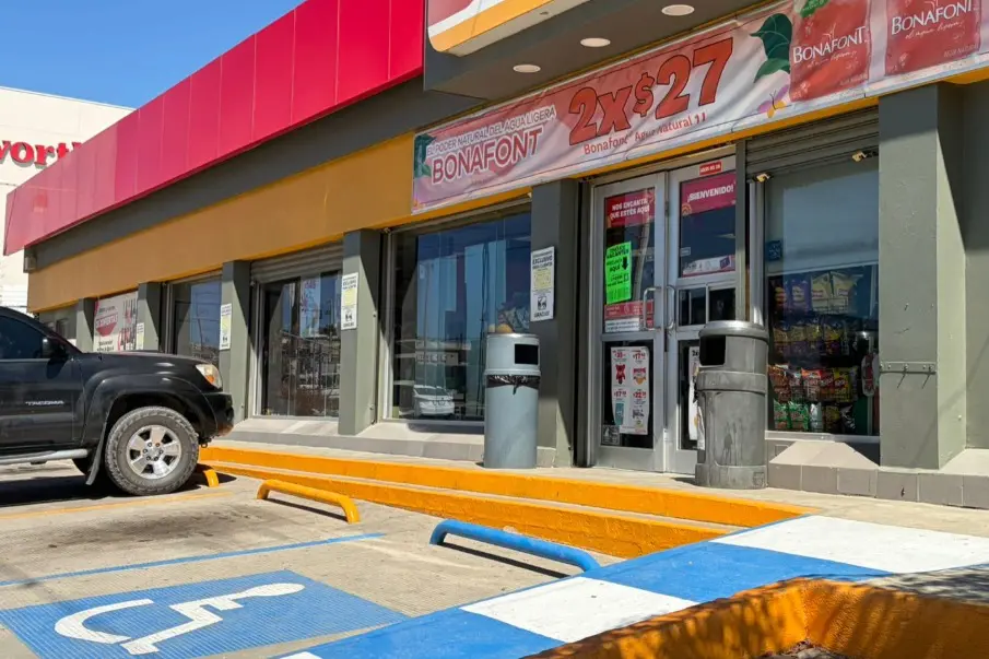 Robos tiendas de conveniencia y oxxo