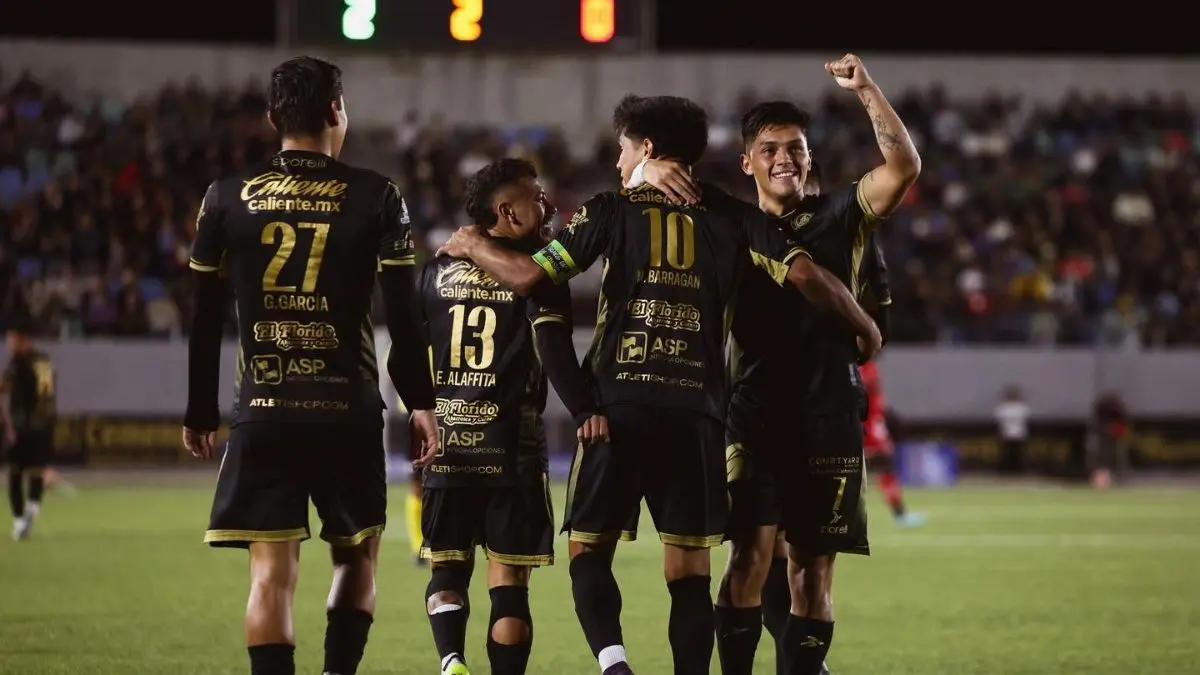 Atlético La Paz vence a Coyotes y ya es sublíder de la liga