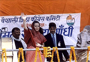 Congress president Sonia Gandhi addressing an election meeting at Jail Maidan in Hajipur on Monday