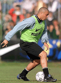 Brazilian soccer star Ronaldo in action during a training match in Appiano Gentile, near Milan, on Wednesday