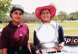 Parnita Garewal (right) the Ladies Open champion with the runner-up, Irina Brar