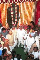 President K. R. Narayanan, Vice-President Krishan Kant, Prime Minister A. B. Vajpayee, Lok Sabha Speaker G. M. Balayogi and other Senior Parliamentarian at unveiling ceremony of the statue of Veteran Freedom Fighter "Andhra Kesri" T. Prakasam at Parliament House in New Delhi on Friday