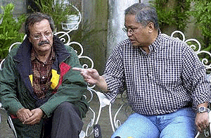 Philippines Presidential envoy Roberto Aventajado (right) gestures during a press conference on the island of Jolo on Thursday as Libyan envoy Rajab Azzarouq looks on. Mr Aventajado said negotiations with Muslim rebels holding 21 hostages suffered a temporary setback due to the tightening of a military cordon around the rebels