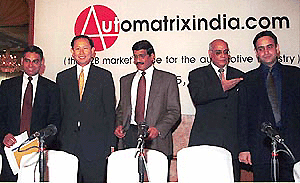 Nikhil Nanda, Executive Director, Escorts, Rajan Nanda, Chairman, Escorts group, Sandeep Tungare, CEO, Vistaar, Raymond Teh, i2 President, Asia Pacific and Surinder M. Chabra, Vice-President, i2 Technologies, Inc. at the formation of an Internet joint venture for the automotive industry in New Delhi on Monday.