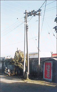 A non-functional streetlight of Baddi