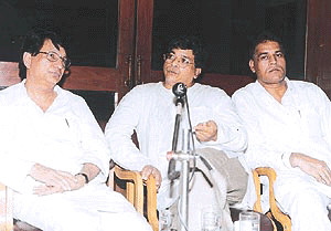 Mr Parkash Rai Ambedkar (centre) addresses the press conference at Chandigarh Press Club, Sector 27, Chandigarh on Tuesday. Others in the picture are Rashtriya Lok Dal leader Ajit Singh and RPI leader Karan Singh Dalal