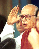 Union Home Minister L. K. Advani addressing a Press conference at PIB in New Delhi