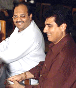 Samajwadi spokesman Amar Singh with cine star and Rajya Sabha member Raj Babbar at a Press conference in New Delhi on Friday