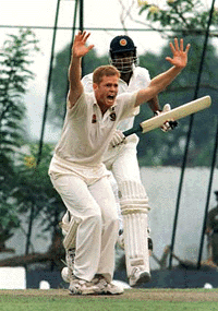 South African captain Shuan Pollock appeals unsuccessfully for LBW against Sri Lankan batsman Kumara Dharamasena during the third day of the second test between Sri Lanka and South Africa in Kandy  on Tuesday