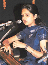 Sugandha Mishra performs in Pracheen Kala Kendra.