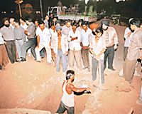 An employee of the HFCL tries to restore the telecommunication link between the Chandigarh-Panchkula as it was snapped after digging by a company in Sector 9 of Chandigarh.