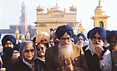 Mr Surjit Singh Barnala Governor Utranchal visit Golden Temple