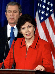 Linda Chavez with President-elect George W. Bush, who withdrew from consideration as Bush's Secretary of Labour.