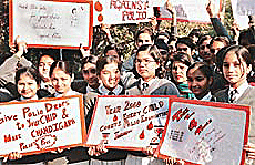 Students of Government Model Senior Secondary School, Sector 10, Chd, participate in a rally to make the people aware about polio immunisation.
