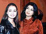 Miss World Priyanka Chopra (right) and Miss Asia Pacific Diya Mirza