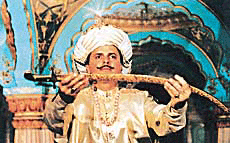 Sanjay Khan in Tipu Sultan: watchable.
