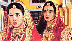 Karisma Kapoor and Rekha in Zubeidaa
