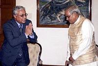 Prime Minister Atal Behari Vajpayee with former Prime Minister of Fiji Mahendra Choudhry