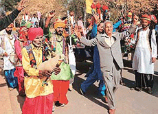 The Creator-Director of Rock Garden, Nek Chand during a procession to mark the silver jubilee celebrations of the garden, in Chandigarh on Saturday.