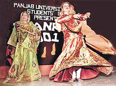 Students of Panjab University