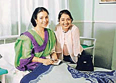 Apni Khushiyan Apne Gham: Smile awhile.