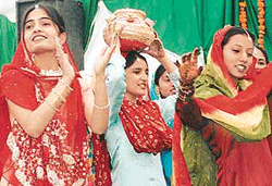 Students of Homoeopathic Medical College and Hospital