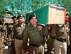 Senior BSF officers shouldering the coffins of BSF personnel killed in an encounter with Lashkar-e-Toiba militants at Lal Chowk in Srinagar on Friday. The bodies were flown to their native places on Sunday. 