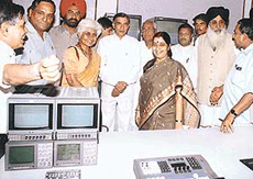 Union Information and Broadcasting Minister Sushma Swaraj is all smiles after inaugurating the DD programme centre in Chandigarh on Saturday. She was accompanied by the Punjab Chief Minister, Mr Parkash Singh Badal, the Haryana Chief Minister, Mr Om Prakash Chautala, the local MP, Mr Pawan Bansal, and the Adviser to the UT Administrator, Ms Neeru Nanda. 